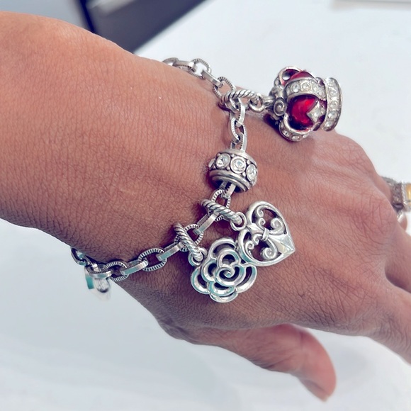 RETIRED BRIGHTON BRACELET WITH 6 CHARMS - Picture 3 of 9